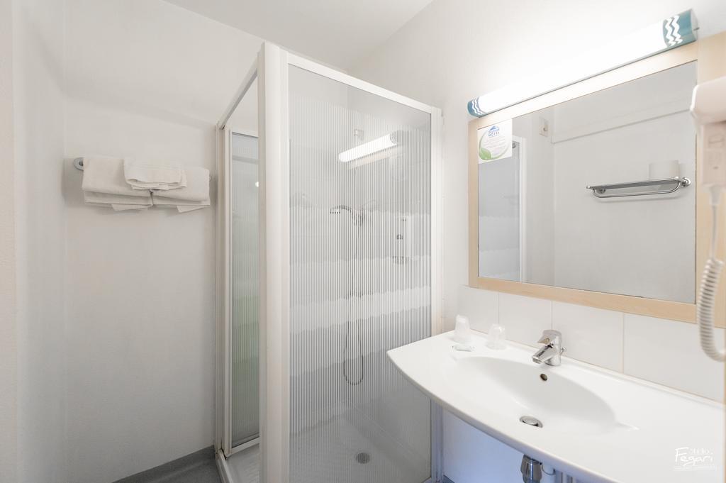 Hotel First Rodez Eksteriør billede