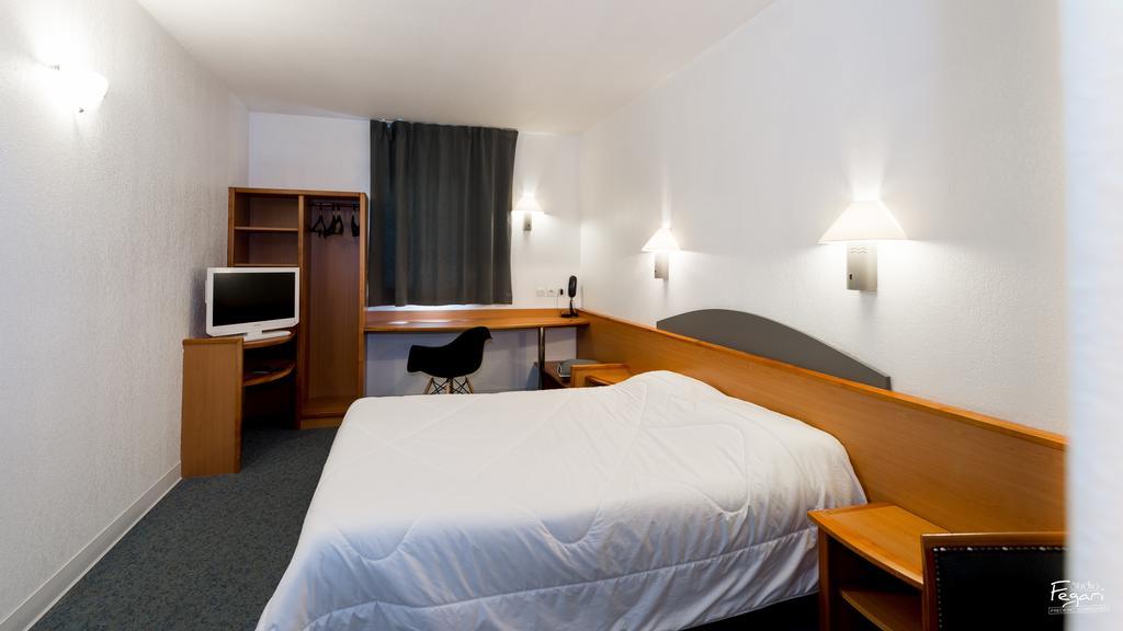 Hotel First Rodez Værelse billede
