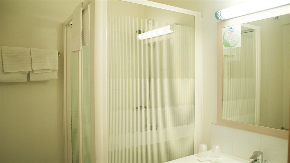 Hotel First Rodez Eksteriør billede